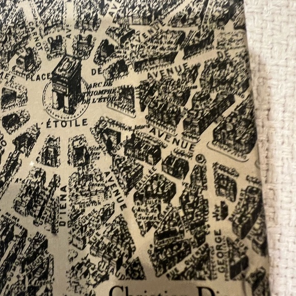 Dior Gold Heart Lock and Key Set - Picture 3 of 4